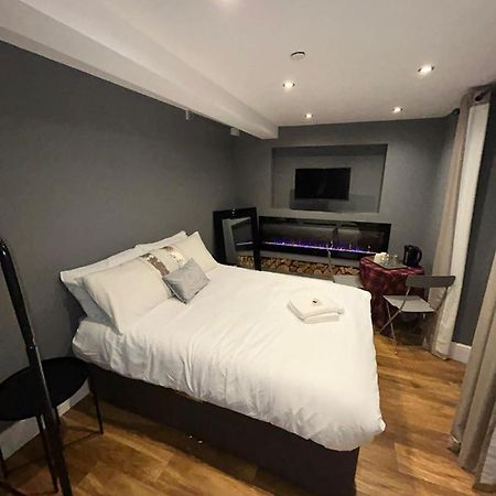 Cosy Double Bed With Fire Place Edimburgo Exterior foto